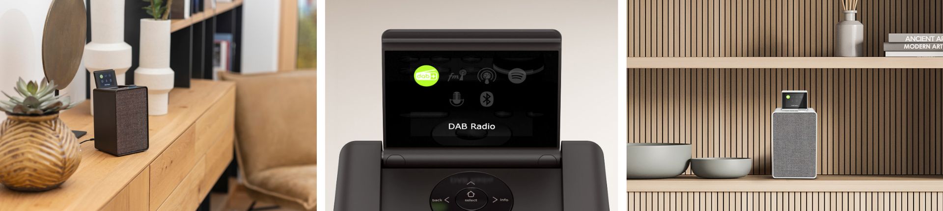 PURE Spot mit DAB Radio Funktion, inszeniert im Wohnzimmer