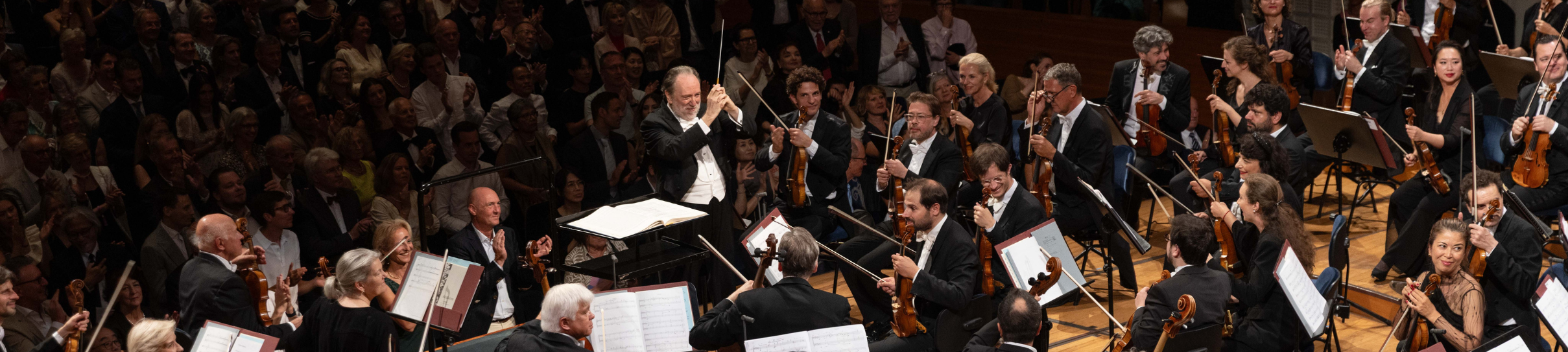 Riccardo Chailly mit dem Lucerne Festival Orchestra