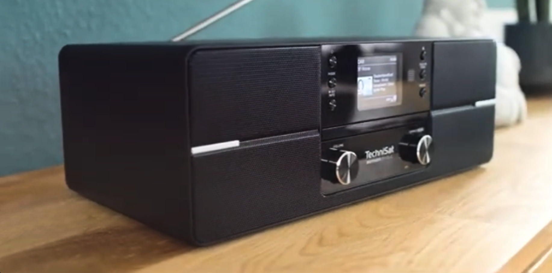 Video laden: TechniSat DIGITRADIO 371 CD IR Vorstellungsvideo